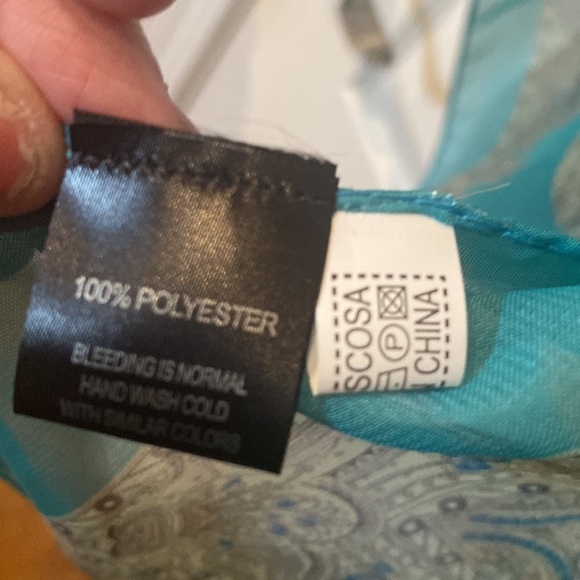 LVS collections poncho/cape - Picture 5 of 5